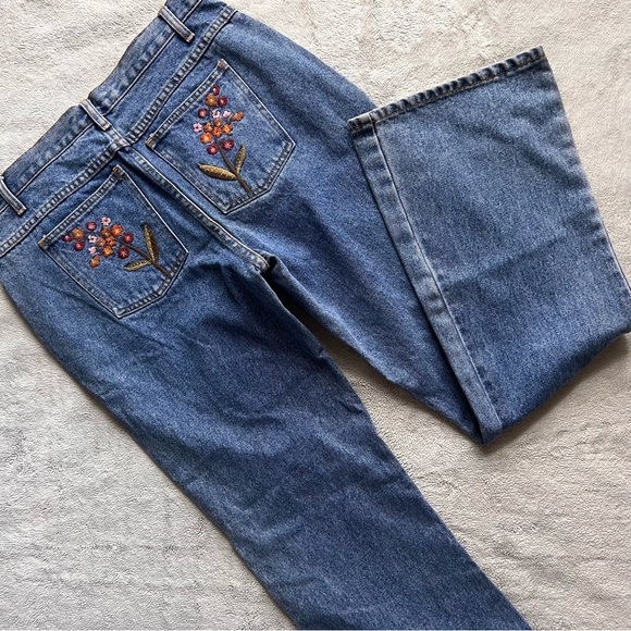 Vintage Denim - Vintage Y2K 90s No Boundaries Retro Boho Floral Embroidered Denim Mom Jeans